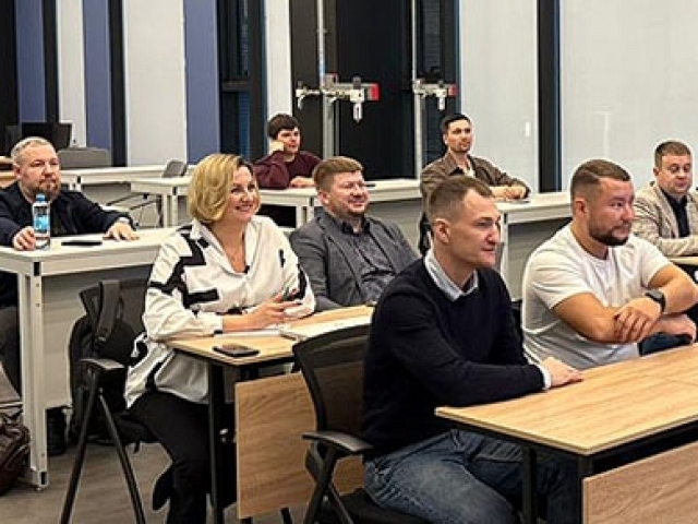 27 октября 2025 начался очный заезд в МГТУ им. Н.Э.Баумана целевую группы магистратуры СИБУР, обучающихся на кафедре 